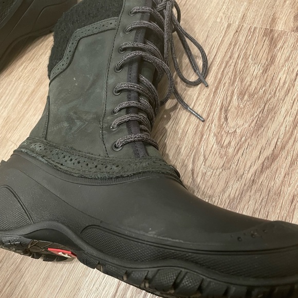 The North Face Shellista Winter Boots. Size 7. Women’s. - Picture 4 of 4